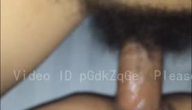 大屌哥哥内射骚逼1