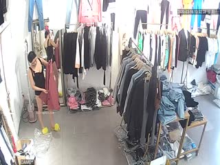 黑客破解【稀缺摄像头】美女如云服装店多角度精华合并篇2020-3月-4月