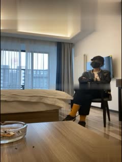 网曝-【迷奸强奸】南航空姐被下药迷奸之后又遭强奸~窒息~6分钟通话录音后播放视频~。。。.