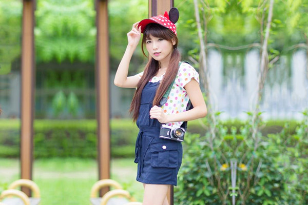 约年轻小夫妻4P交换高颜值像混血打扑克脱衣调完情再开操