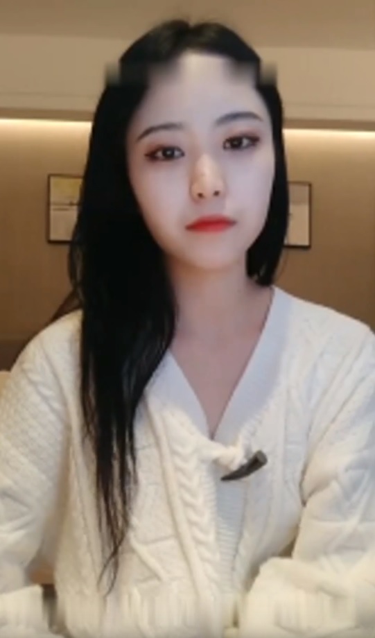 长相清纯萌萌哒妹子与姐妹联手双人自慰秀