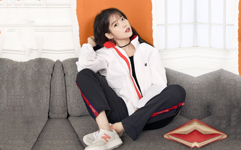 超嫩小姑娘玩跳蛋