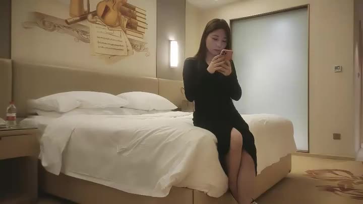 STP20376 外围黑色长裙妹子 坐在身上舔奶头呻吟起来 跪着口交侧入猛操 上位骑乘操的妹子啊啊啊叫~STP20376 new