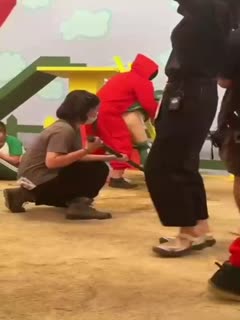 【鱿鱼游戏】输了游戏就要被强奸！正片即将来袭，拍摄花絮流出