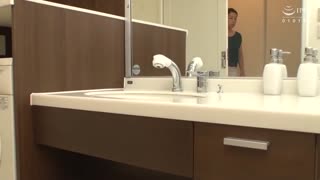 注視媽媽濕潤大奶 水澤莉久 HONE-250