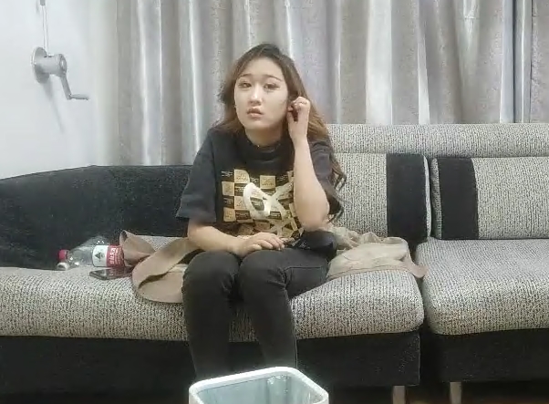 出道以来颜值最高重金外围场经典沙发场景再现花式啪啪22岁兼职女神精彩佳作必看