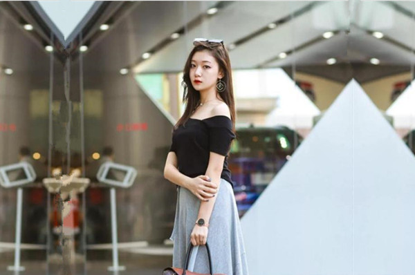 晨勃炮农民工大哥身体壮少妇干得嗷嗷叫，射好多直达高潮