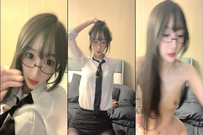 近期全网下海最极品青春漂亮的女神 大大的眼睛炯炯有神 高挑的身材