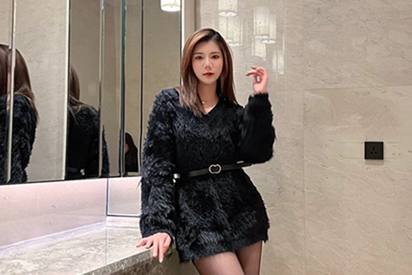 丝袜高跟极品好身材大奶子高颜值小骚逼听炮友指挥撅着屁股被插激情四射