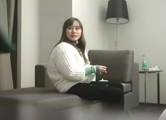 午夜场利哥再战外围女用力抽插美女受不了不做了逼疼