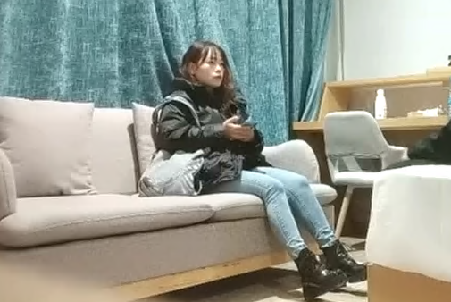 新人小伙酒店约小少妇网袜情趣装黑森林中淫水不断啪啪暴插激情四射劲爆佳作