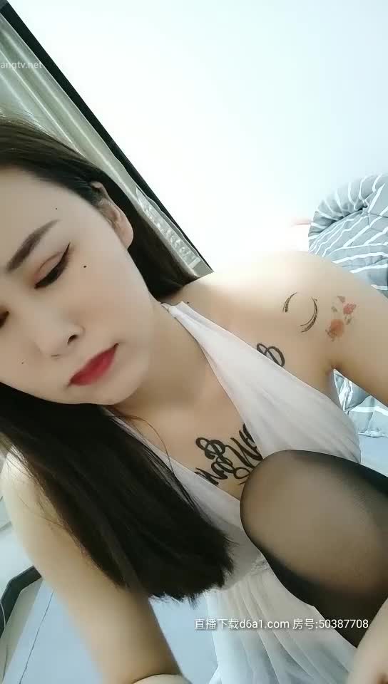 刺青三角月佐藤村