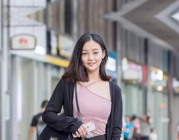 身材超级好的绝美骚妇抠穴69观音坐莲玩得真畅快