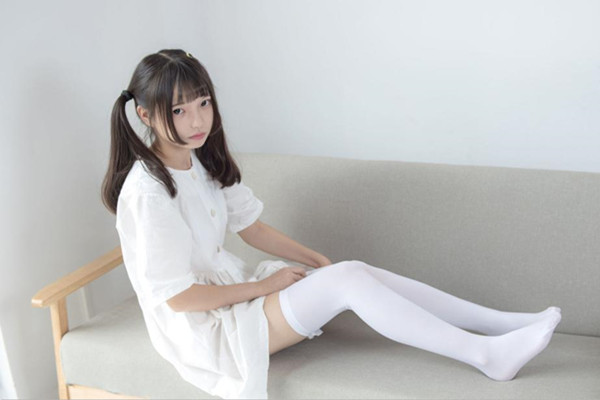口幼桃萌白酱白丝