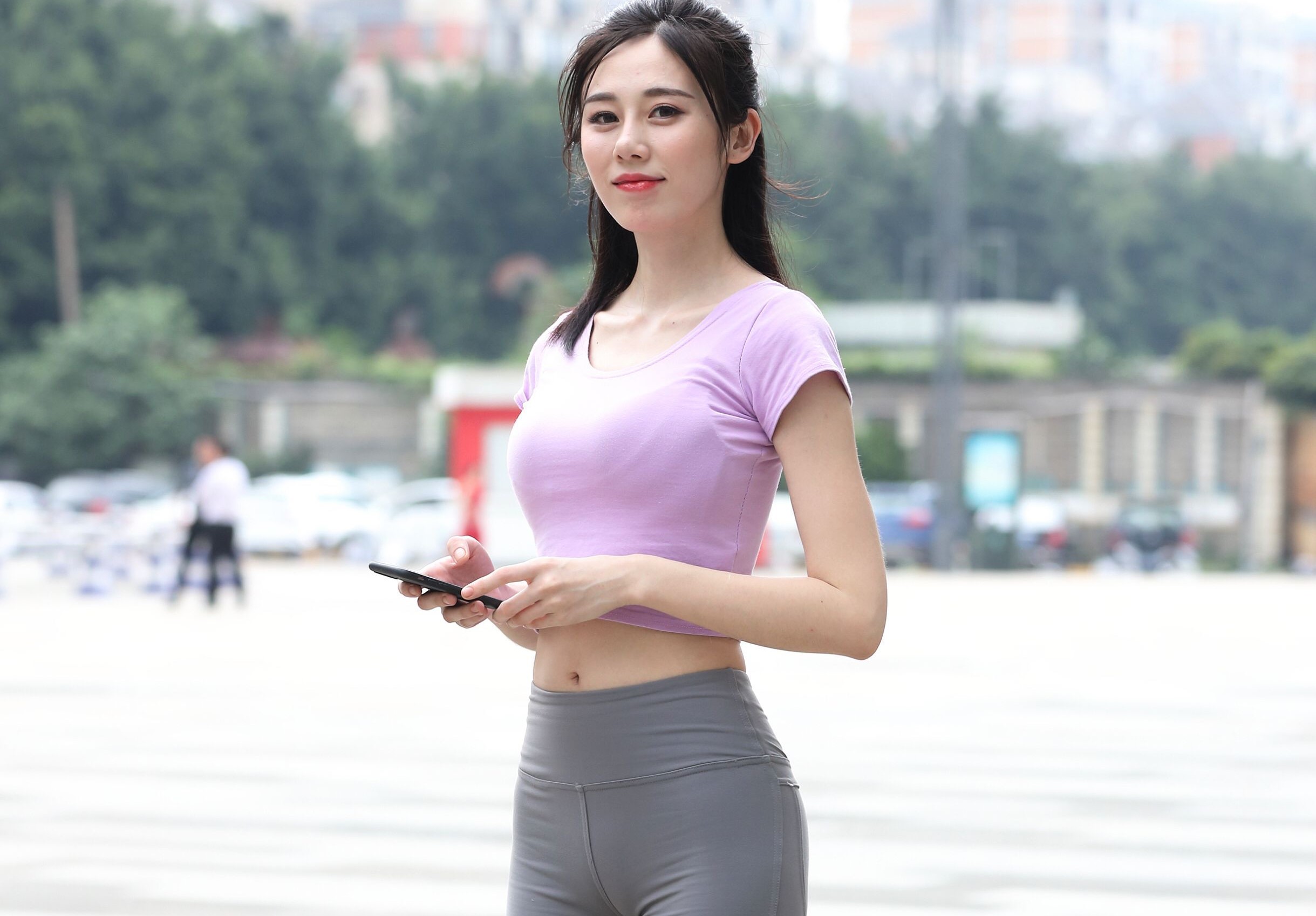 肥猪男竟然泡到女神级女友是因为多财多亿么宾馆淫乱一晚