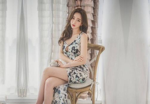 泡良达人32岁良家小少妇大胸欲望强电臀高频抽插附聊骚记录