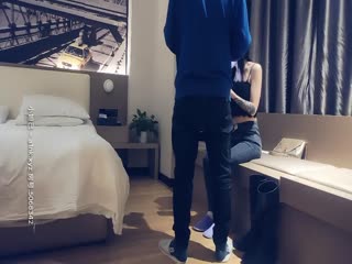 [主播探花] 2021-04-02 七天高端外围04-02三千的性感妹子