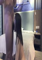 酒店约嫖逼毛性感的兼职妹洗完鸳鸯浴开干